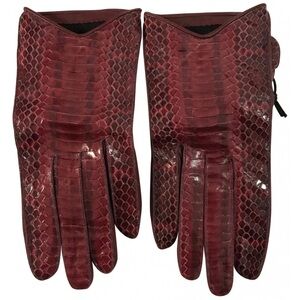 Burberry Women's 100% Snake Skin Boysenberry Gloves Sz 6.5